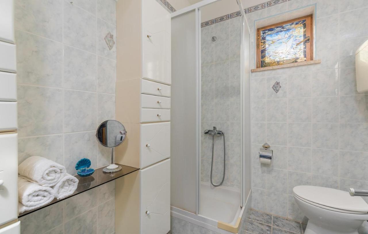 Apartmani Katalin Musalez Bilik gambar
