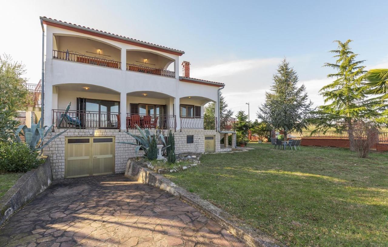 Apartmani Katalin Musalez Luaran gambar